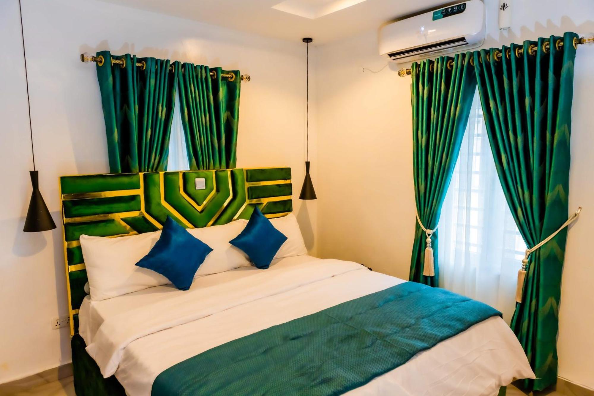 El Elyon Hotel And Suites Lagos Eksteriør billede