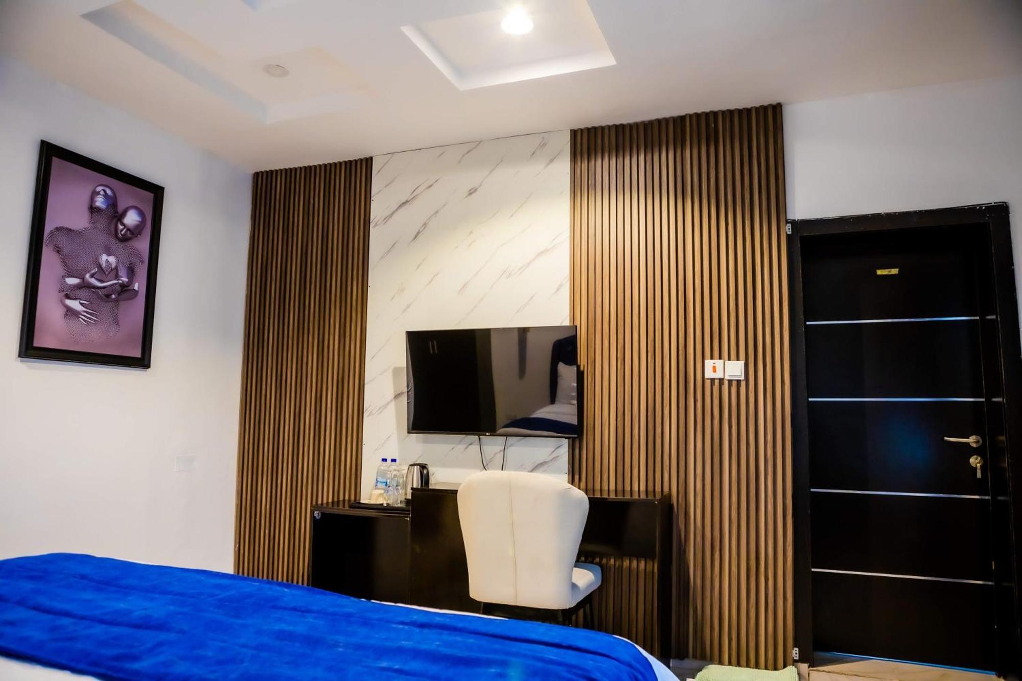 El Elyon Hotel And Suites Lagos Eksteriør billede